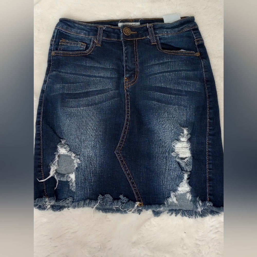 Machine denim skirt